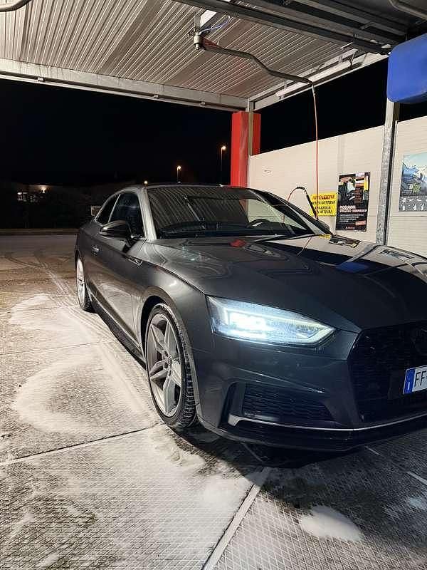 Usata Audi A5 Design 190 CV (139 kW) 2016 Grigio Coupé