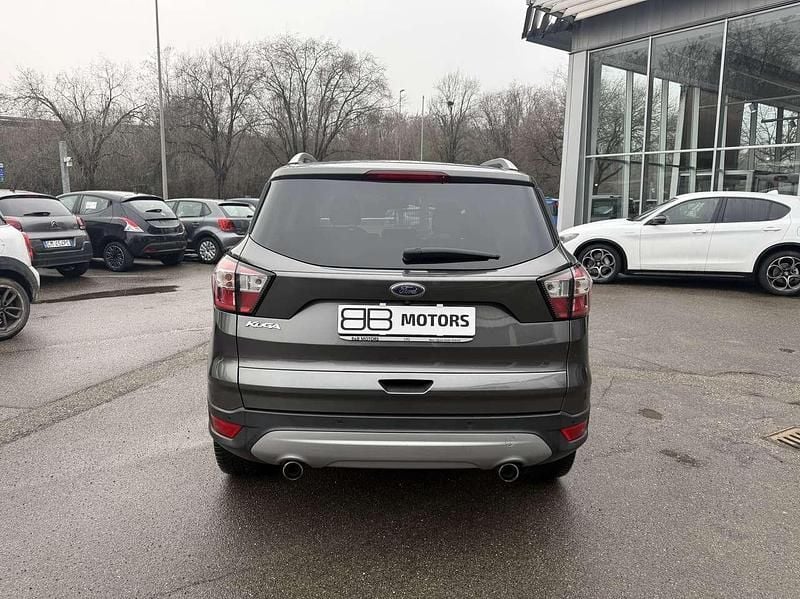 Usata Ford Kuga Titanium S 120 CV (88 kW) 2017 Grigio SUV