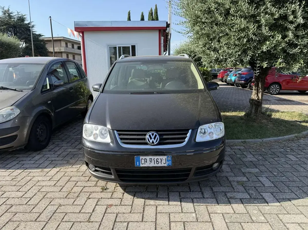 Usata VW Touran Trendline 140 CV (102 kW) 2004 Other Monovolume