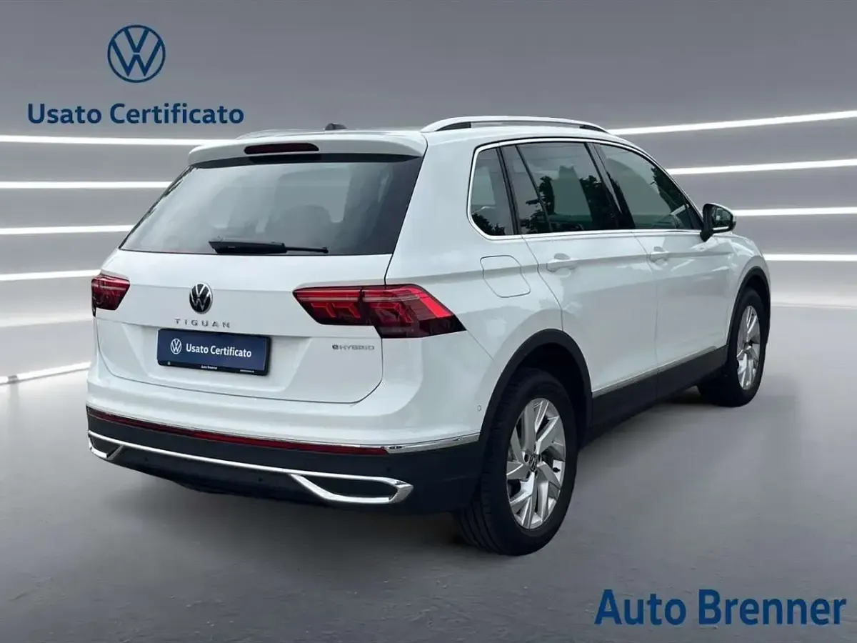 Usata VW Tiguan Elegance 245 CV (180 kW) 2023 Bianco SUV