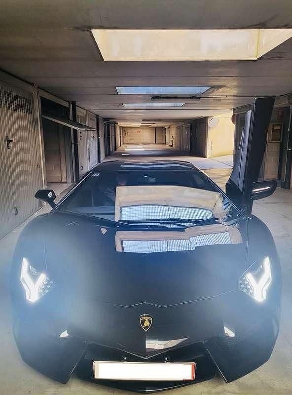 Usata Lamborghini Aventador 700 CV (514 kW) 2012 Nero Coupé