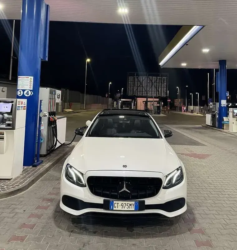 Usata Mercedes E220 Business 194 CV (142 kW) 2019 Berlina