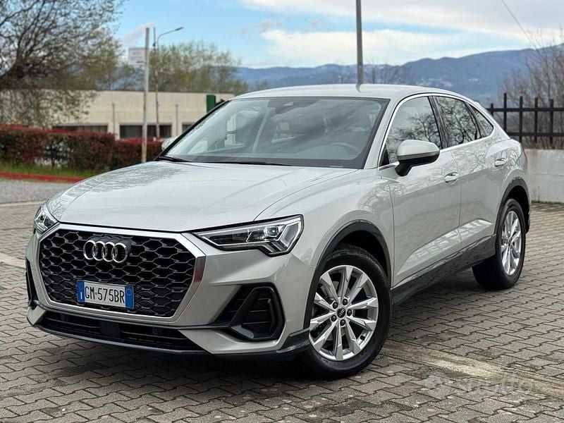 Usata Audi Q3 Sportback 150 CV (110 kW) 2022 Grigio SUV