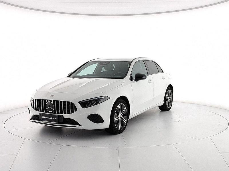 Bianco polare Usata 2023 Mercedes E250 Advanced Berlina | 28.900 € (Ottimo prezzo) - Immagine 1/4
