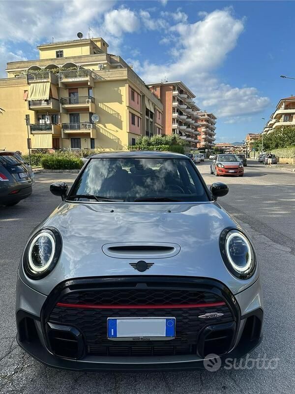 Usata Mini John Cooper Works Essential 231 CV (169 kW) 2023 Grigio Utilitaria
