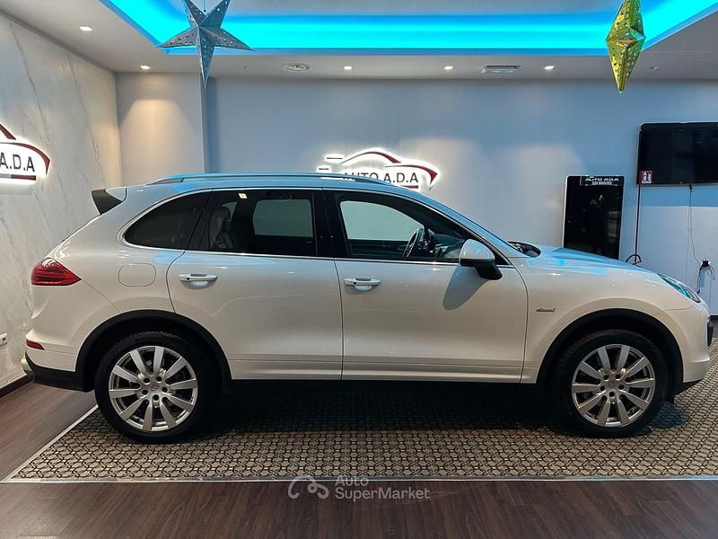 Usata Porsche Cayenne 250 CV (183 kW) 2016 Bianco SUV
