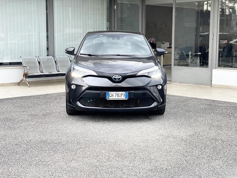 Usata Toyota C-HR 98 CV (72 kW) 2021 Grigio SUV