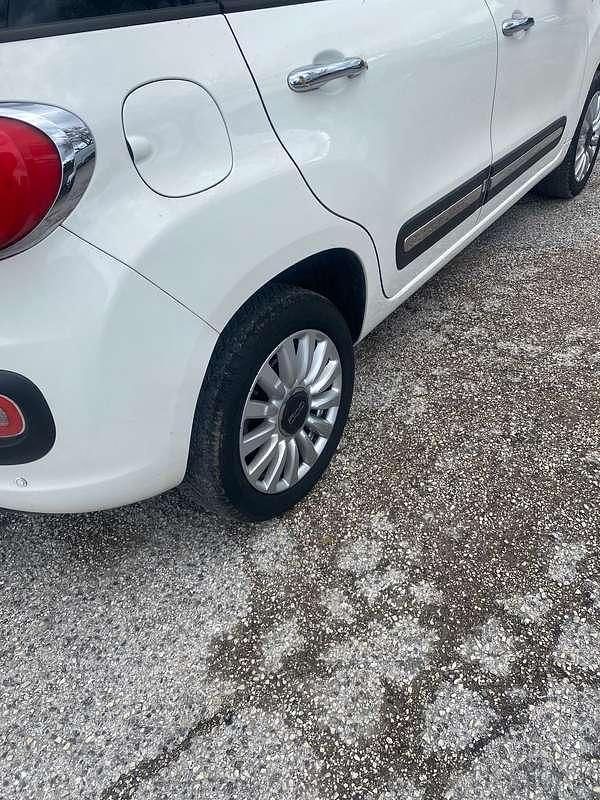 Usata Fiat 500L Living 84 CV (61 kW) 2013 Monovolume