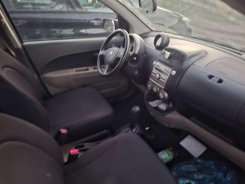 Usata Daihatsu Sirion 87 CV (63 kW) 2007 Blu/azzurro Utilitaria