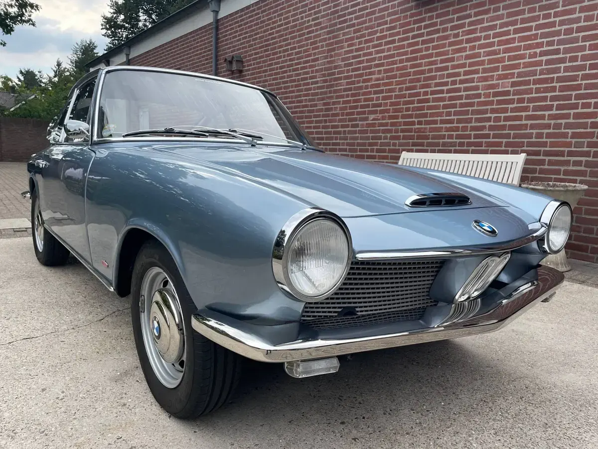 Usata BMW 1600 105 CV (77 kW) 1968 Blu Berlina