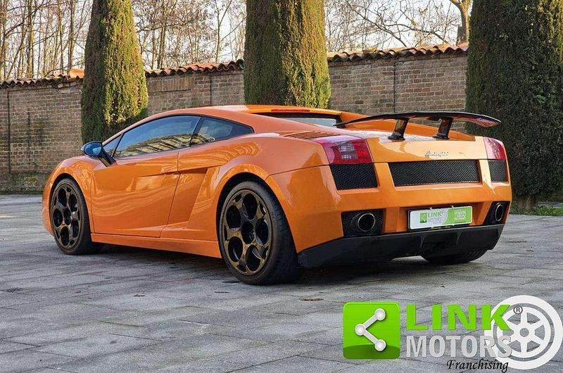 Usata Lamborghini Gallardo 500 CV (367 kW) 2005 Arancione Coupé