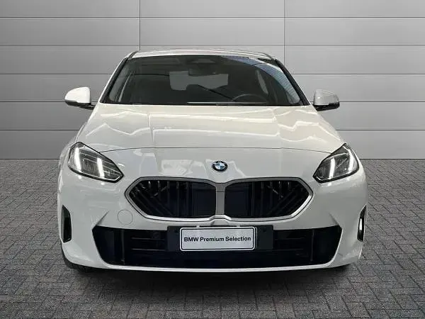 Usata BMW 120 Shadowline 170 CV (125 kW) 2024 Bianco Berlina