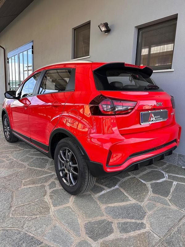 Nuova EMC Wave 2 103 CV (75 kW) 2025 Rosso SUV
