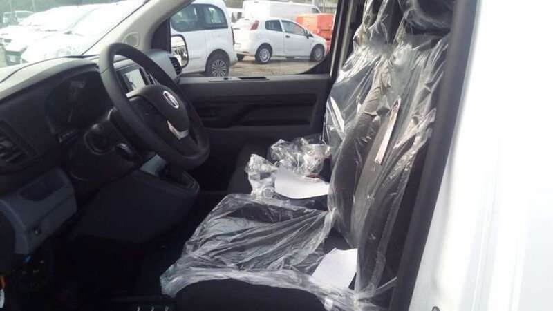 Usata Fiat Scudo Business 100 kW (136 CV) 2023 Bianco Furgone
