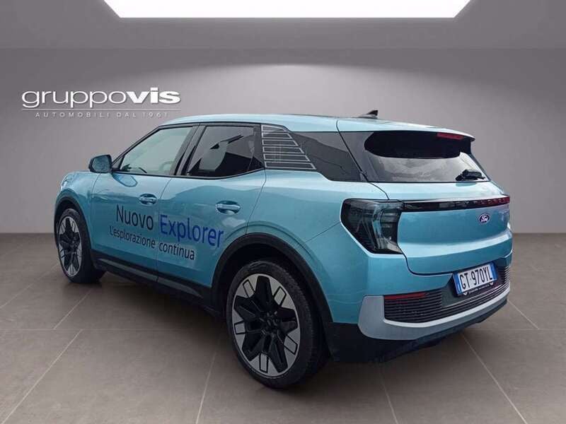 Usata Ford Explorer Extended Range 210 kW (286 CV) 2024 Arctic blue SUV