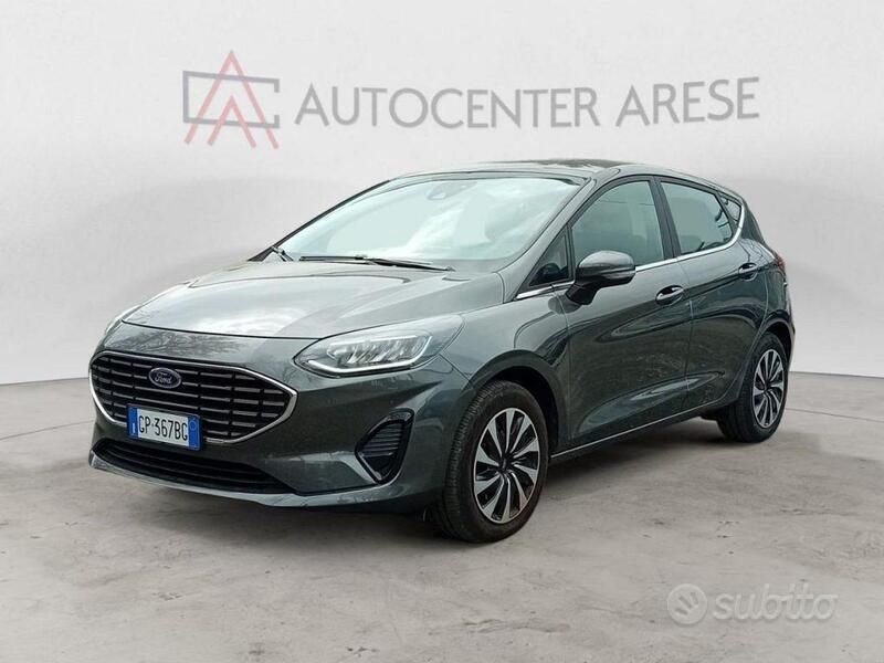 Grigio scuro Usata 2023 Ford Fiesta Titanium Due volumi | 13.200 € (Ottimo prezzo) - Immagine 1/3