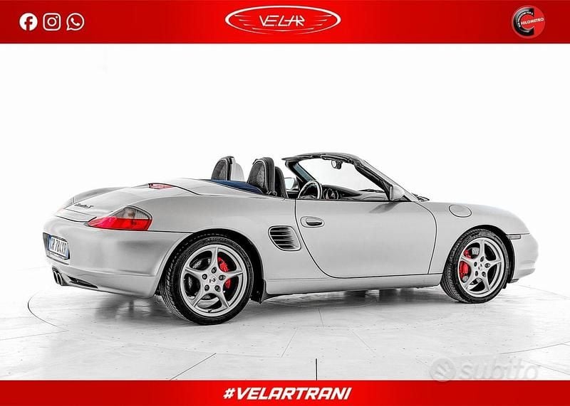 Usata Porsche Boxster 260 CV (191 kW) 2004 Grigio Cabrio