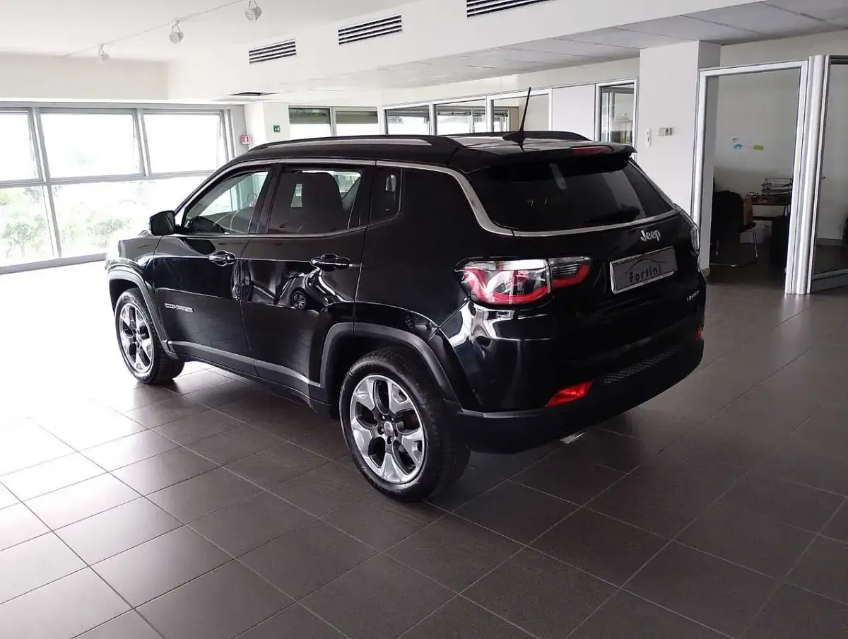 Usata Jeep Compass Limited 120 CV (88 kW) 2019 Nero SUV