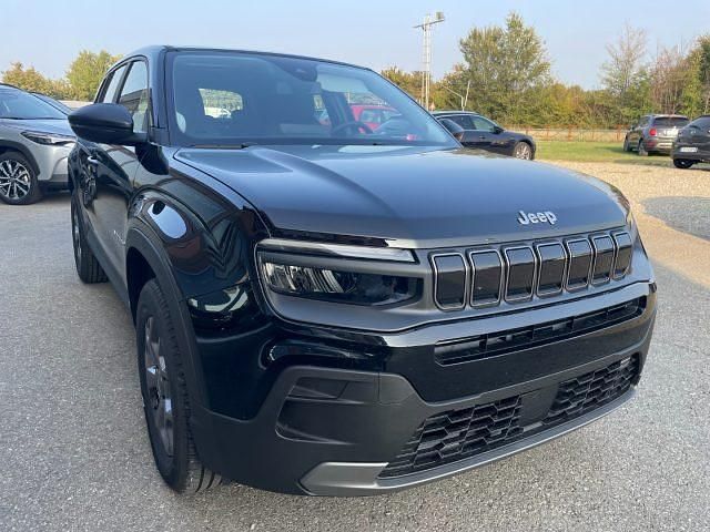Nuova Jeep Avenger Longitude 100 CV (73 kW) 2025 Nero SUV