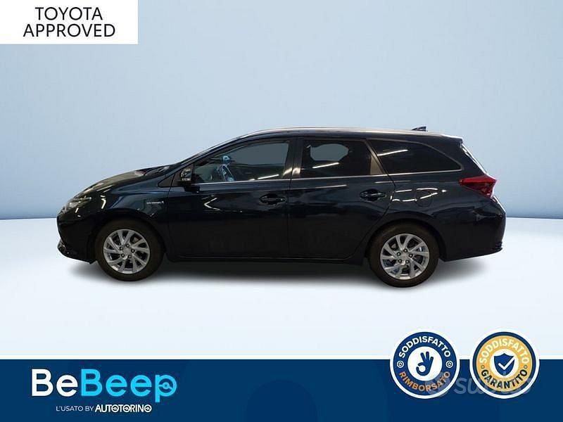 Usata Toyota Auris Touring Sports Active 99 CV (72 kW) 2016 Nero metallizzato Station wagon