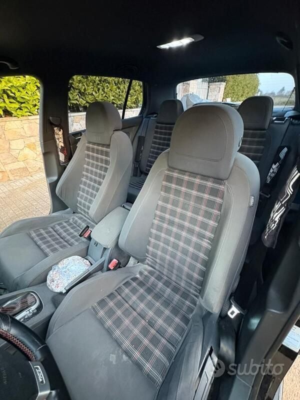 Usata VW Golf IV GTI 200 CV (147 kW) 2005 Berlina