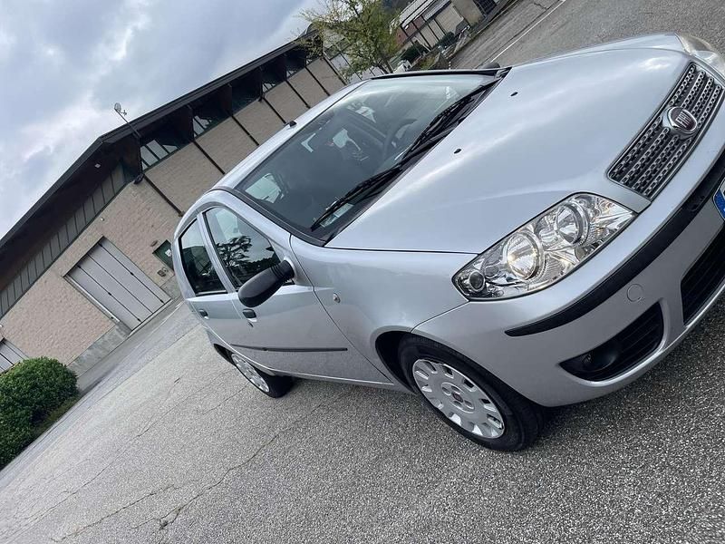 Usata Fiat Punto Active 60 CV (44 kW) 2009 Other Utilitaria