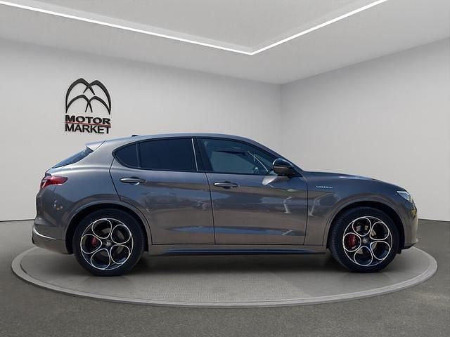 Usata Alfa Romeo Stelvio Ti 280 CV (205 kW) 2022 Grigio scuro SUV