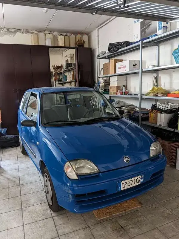 Usata Fiat 600 Active 54 CV (39 kW) 2004 Blu/azzurro Utilitaria