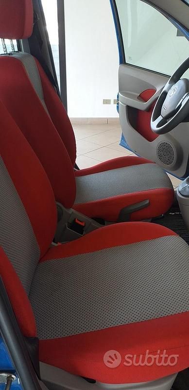 Usata Fiat Panda 4x4 Climbing 60 CV (44 kW) 2005 Blu/azzurro Utilitaria