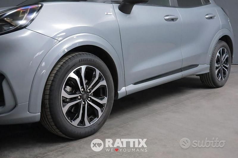 Second-hand Ford Puma ST-Line 125 CP (91 kW) 2023 Argintiu SUV