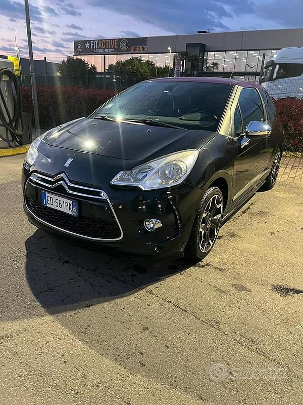 Usata Citroën DS3 So Chic 120 CV (88 kW) 2011 Nero Utilitaria