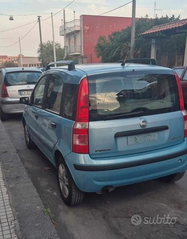 Usata Fiat Panda Dynamic 2003 Blu Utilitaria