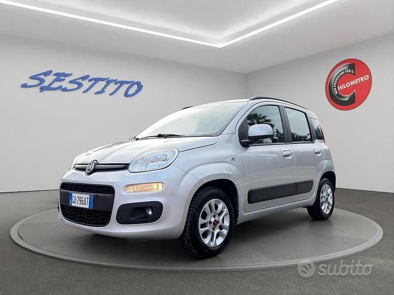 Usata Fiat Panda Lounge 69 CV (50 kW) 2020 Grigio Utilitaria