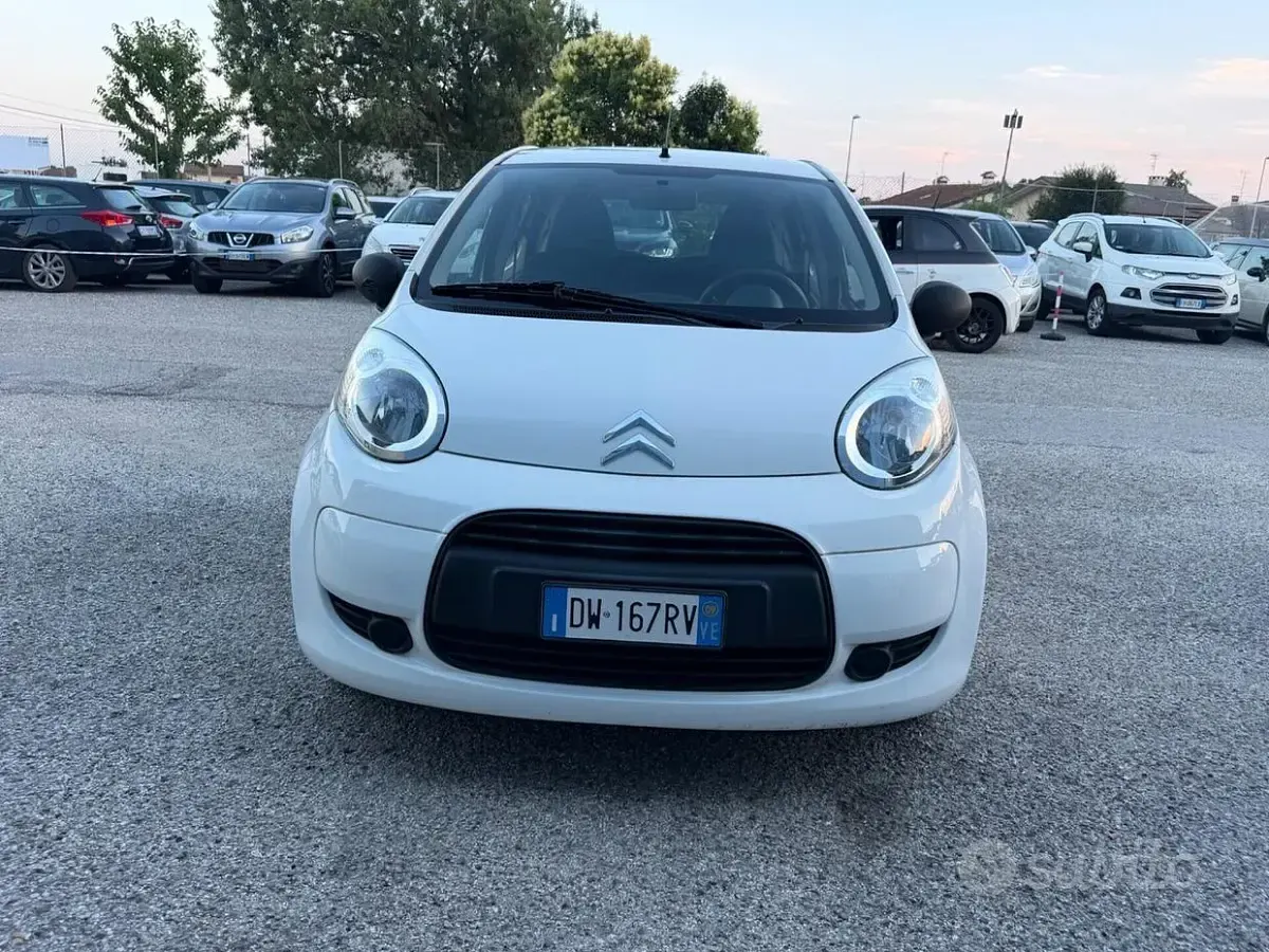 Usata Citroën C1 68 CV (50 kW) 2009 Bianco Utilitaria