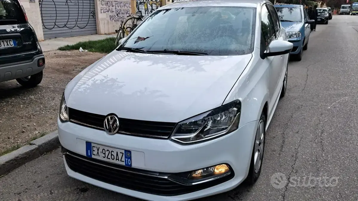 Usata VW Polo Trendline 75 CV (55 kW) 2014 Bianco Berlina