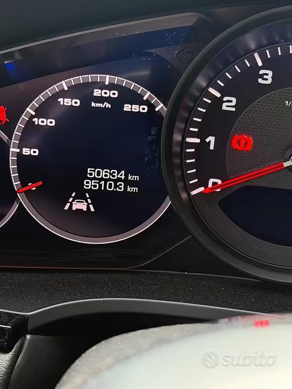 Usata Porsche Cayenne 340 CV (250 kW) 2019 Grigio SUV