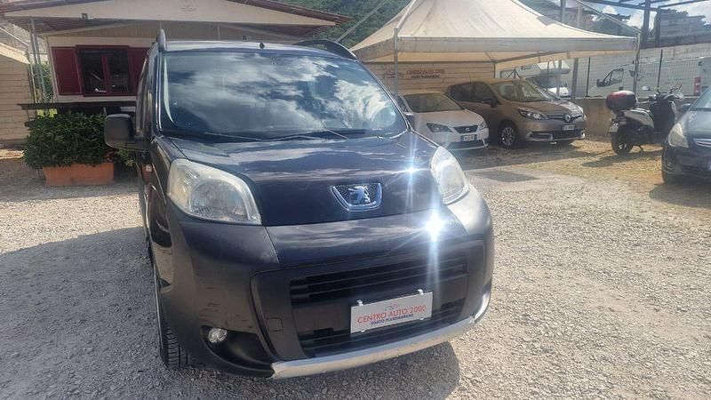 Usata Peugeot Bipper Outdoor 73 CV (53 kW) 2010 Nero Monovolume