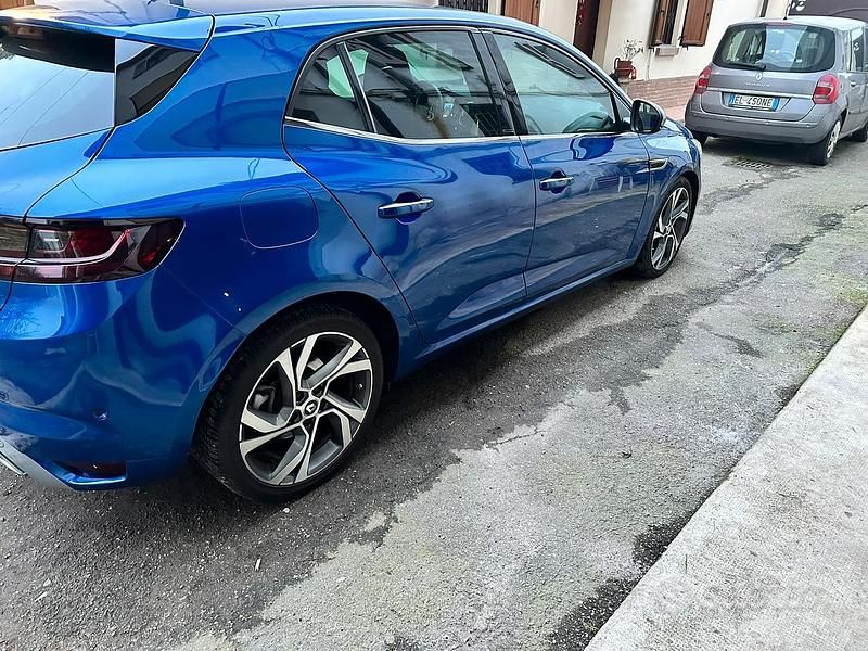 Usata Renault Mégane IV GT 165 CV (121 kW) 2017 Berlina