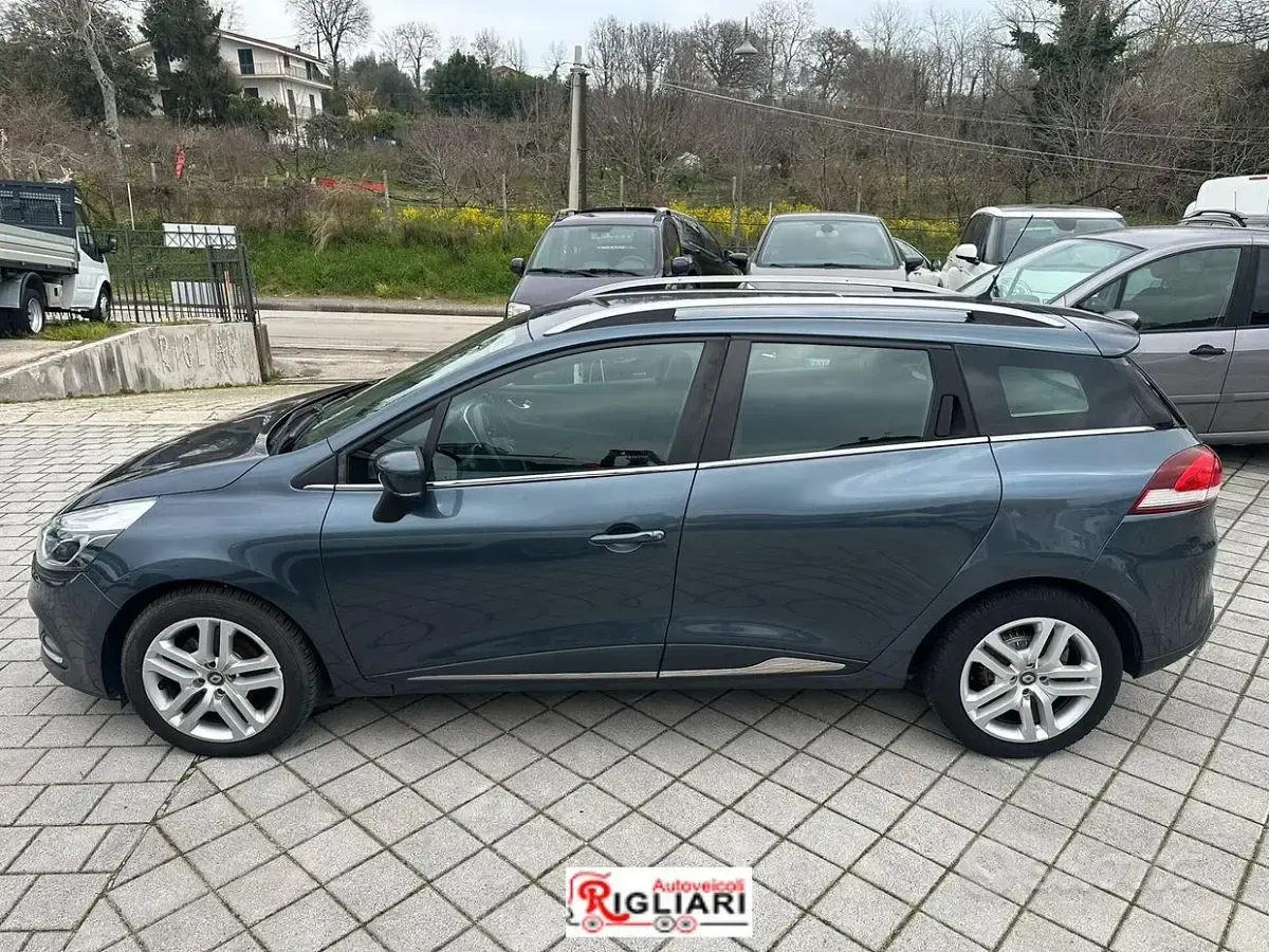 Usata Renault Clio IV 90 CV (66 kW) 2018 Grigio Berlina