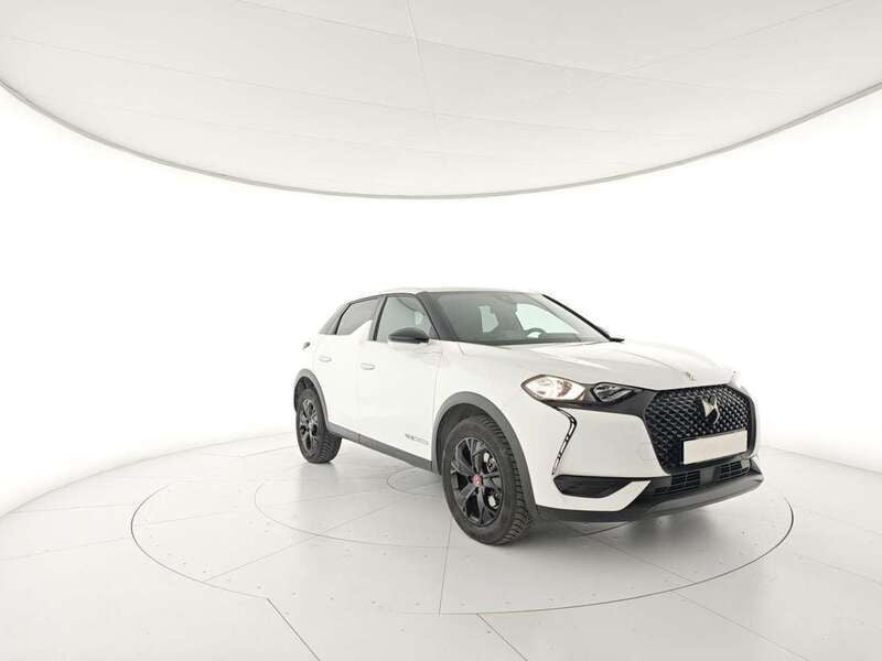 Bianco Usata 2023 DS Automobiles DS3 Crossback Performance SUV | 19.400 € (Ottimo prezzo) - Immagine 1/4
