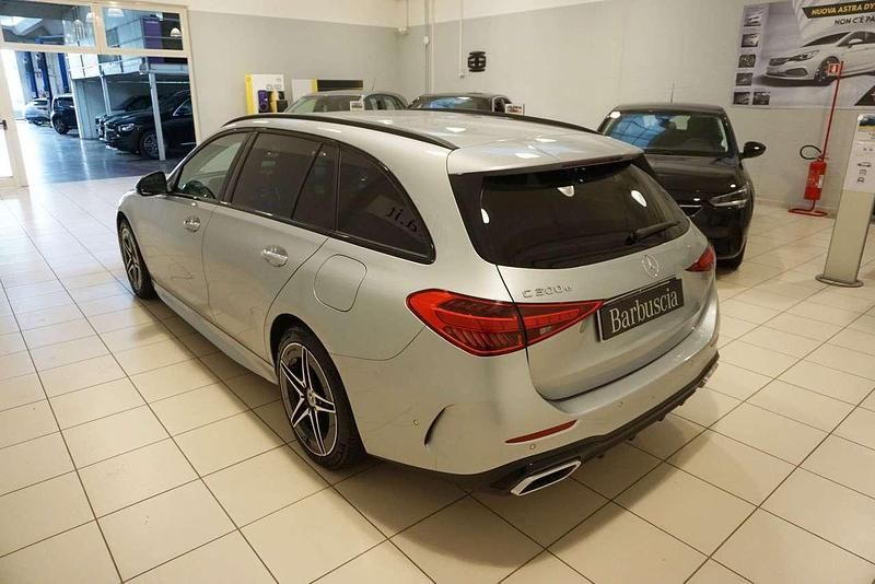 Usata Mercedes C300e Premium Plus 313 CV (230 kW) 2022 Argento Station wagon