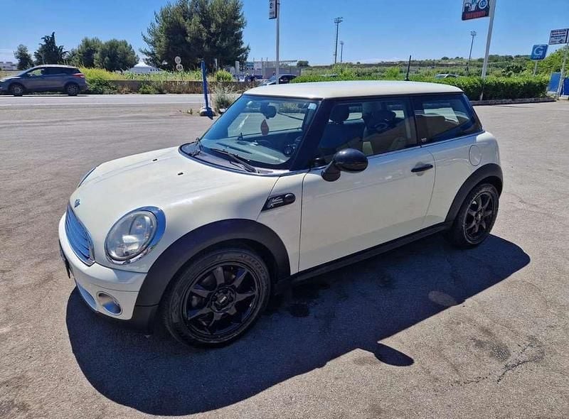 Usata Mini ONE Salt 95 CV (69 kW) 2008 Bianco Utilitaria