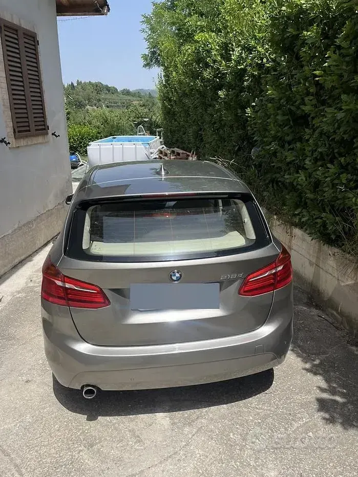 Usata BMW 218 150 CV (110 kW) 2015 Marrone Monovolume
