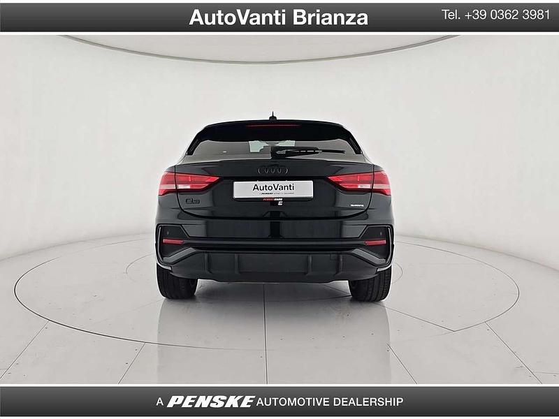 Usata Audi Q3 Business 150 CV (110 kW) 2022 Nero SUV