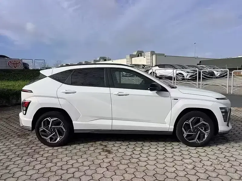 Nuova Hyundai Kona N Line 102 CV (75 kW) 2025 SUV