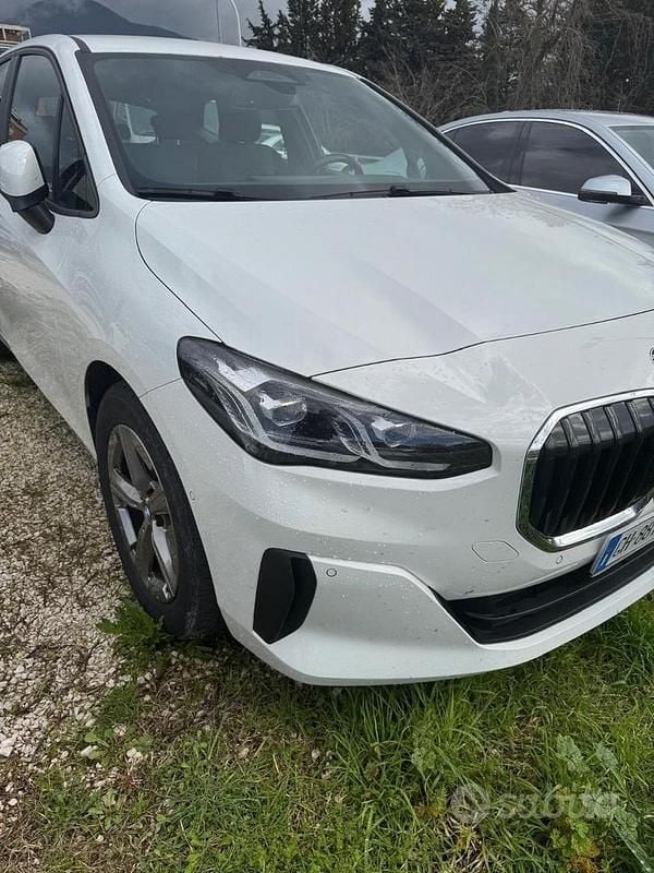 Usata BMW 218 Comfort Edition 2022 Bianco Station wagon