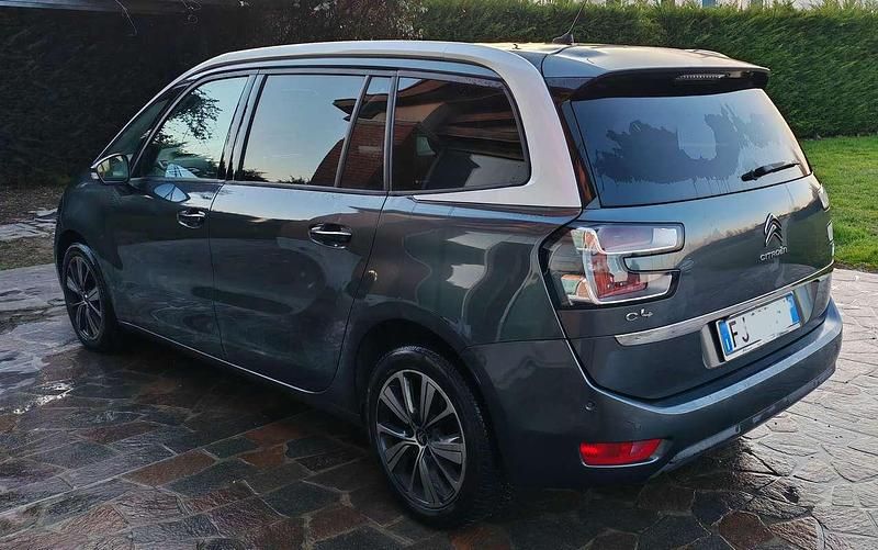 Usata Citroën Grand C4 Picasso Shine 120 CV (88 kW) 2017 Grigio Monovolume