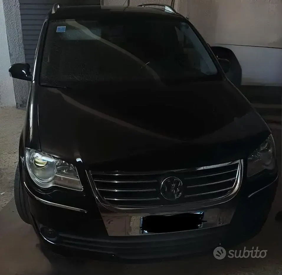 Usata VW Touran 101 CV (74 kW) 2007 Nero Monovolume