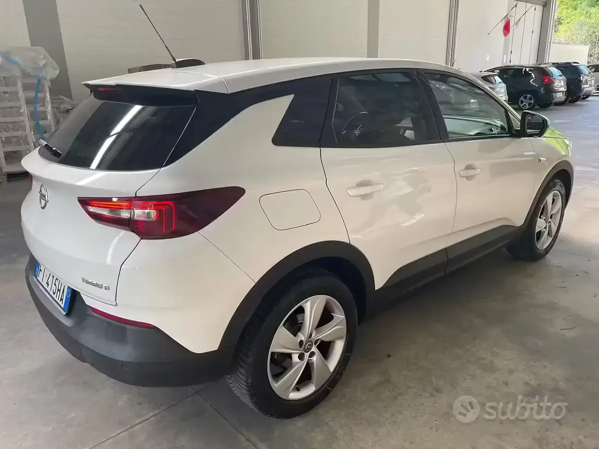 Usata Opel Grandland X 120 CV (88 kW) 2018 Bianco SUV