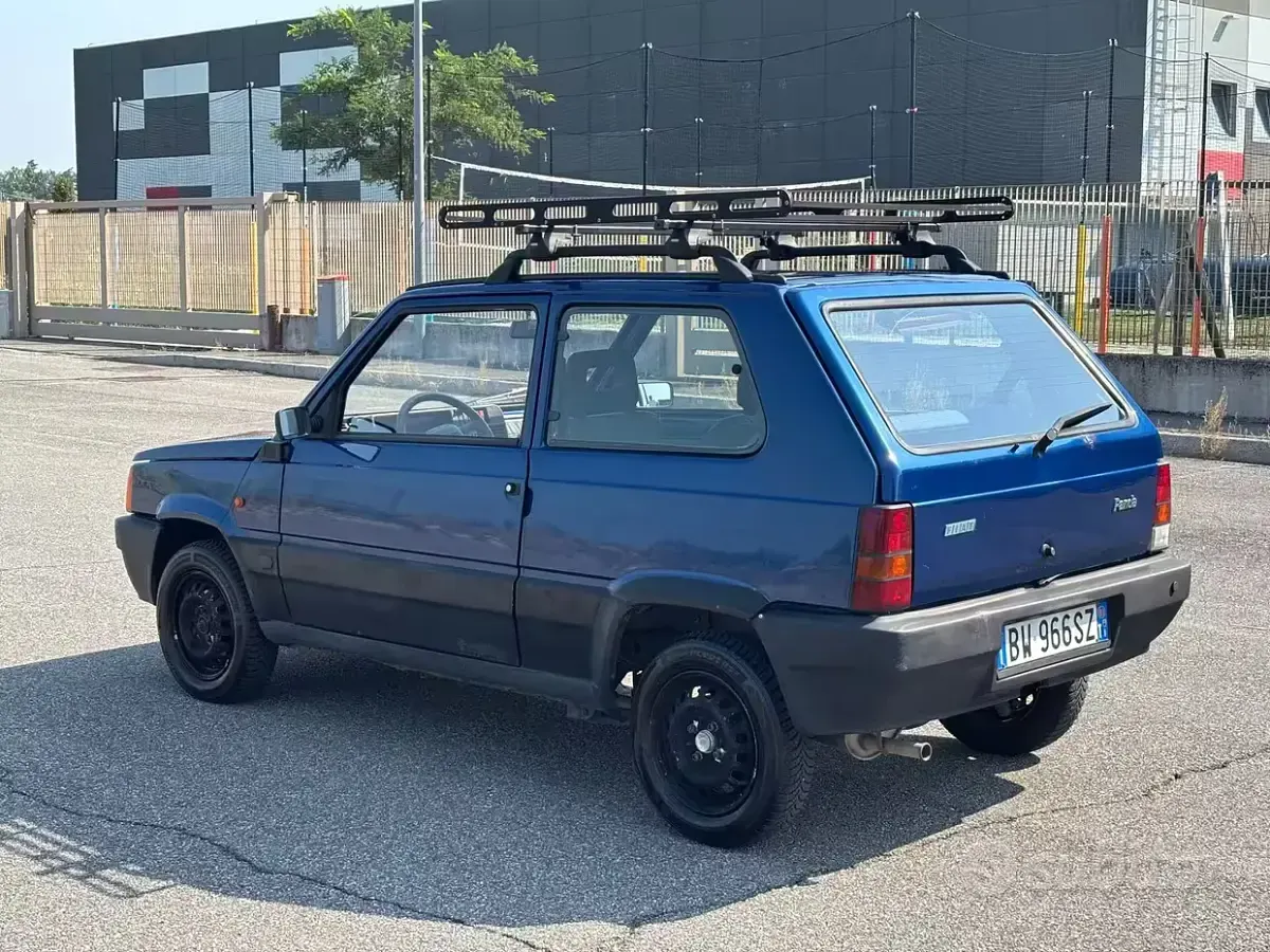 Usata Fiat Panda Young 54 CV (39 kW) 2001 Berlina